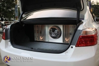 HONDA Accord  กับระบบเสียง Hi-End ใช้เครื่องเล่นติดรถ เชื่อมสัญญาณผ่าน Processor Mosconi 6TO8